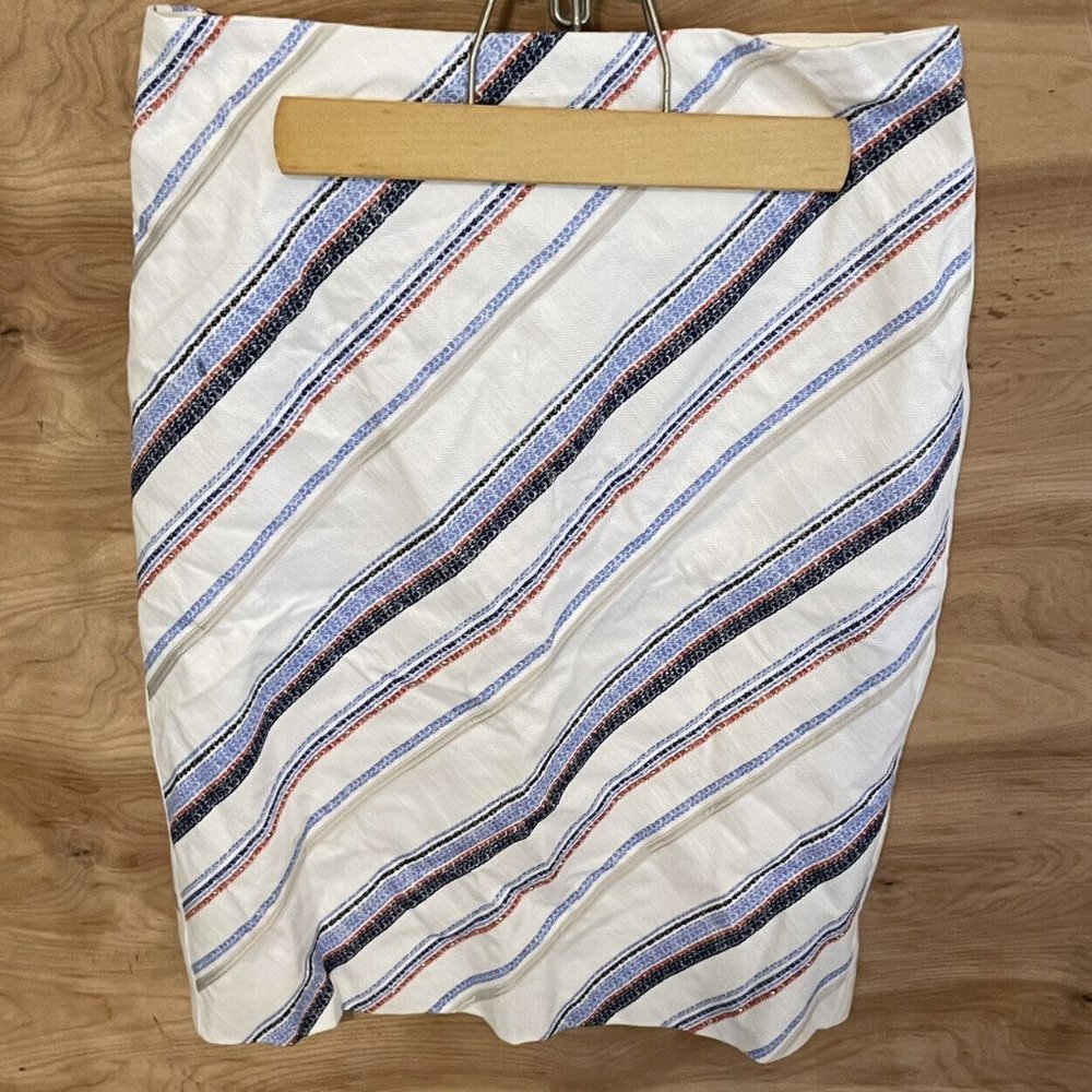 WHBM White House Black Market Woman’s Sz 2 Straight pencil Skirt Lined Stripe